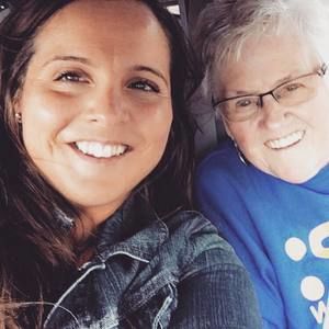 Meet your Posher, Ashley